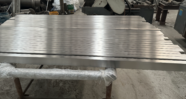 聊城不锈钢无缝方管 