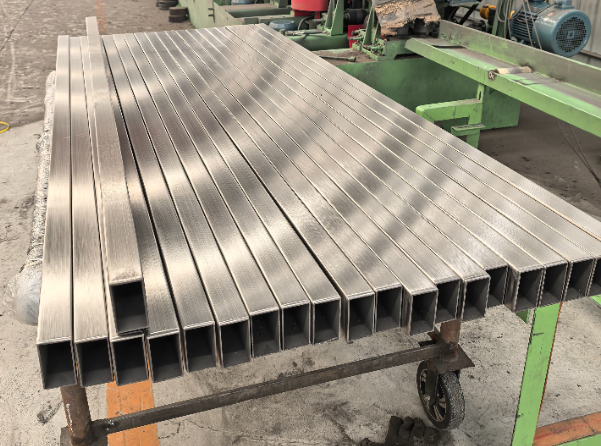 聊城建筑工程行业用不锈钢无缝钢管